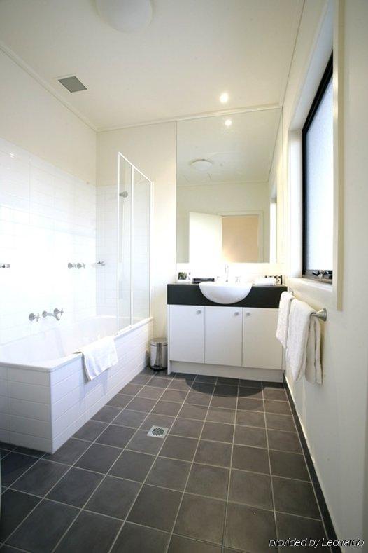 Quest Frankston Aparthotel Стая снимка