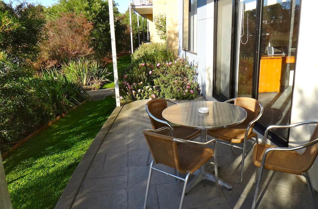 Quest Frankston Aparthotel Екстериор снимка