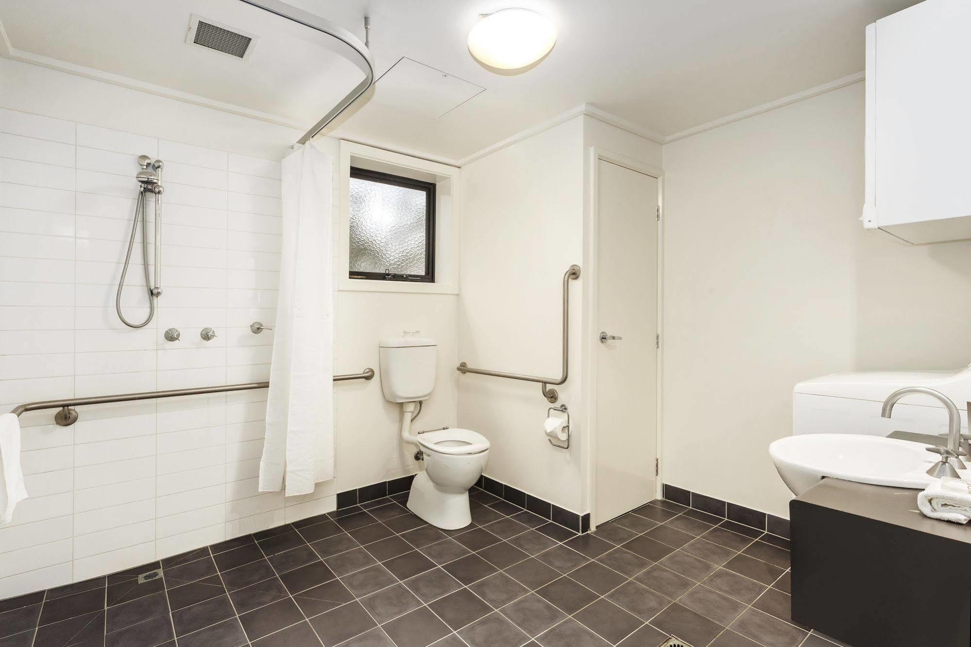 Quest Frankston Aparthotel Екстериор снимка