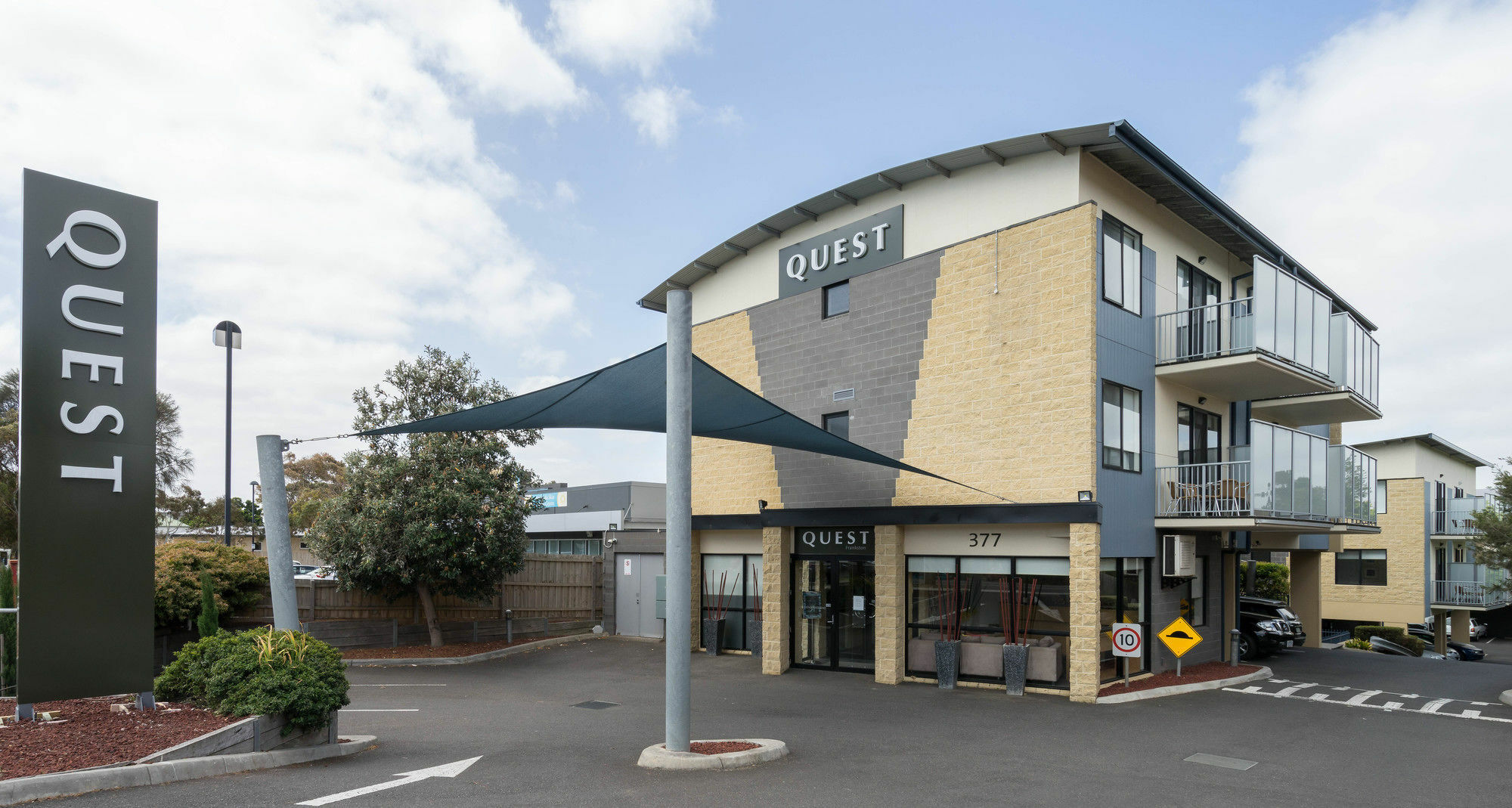 Quest Frankston Aparthotel Екстериор снимка
